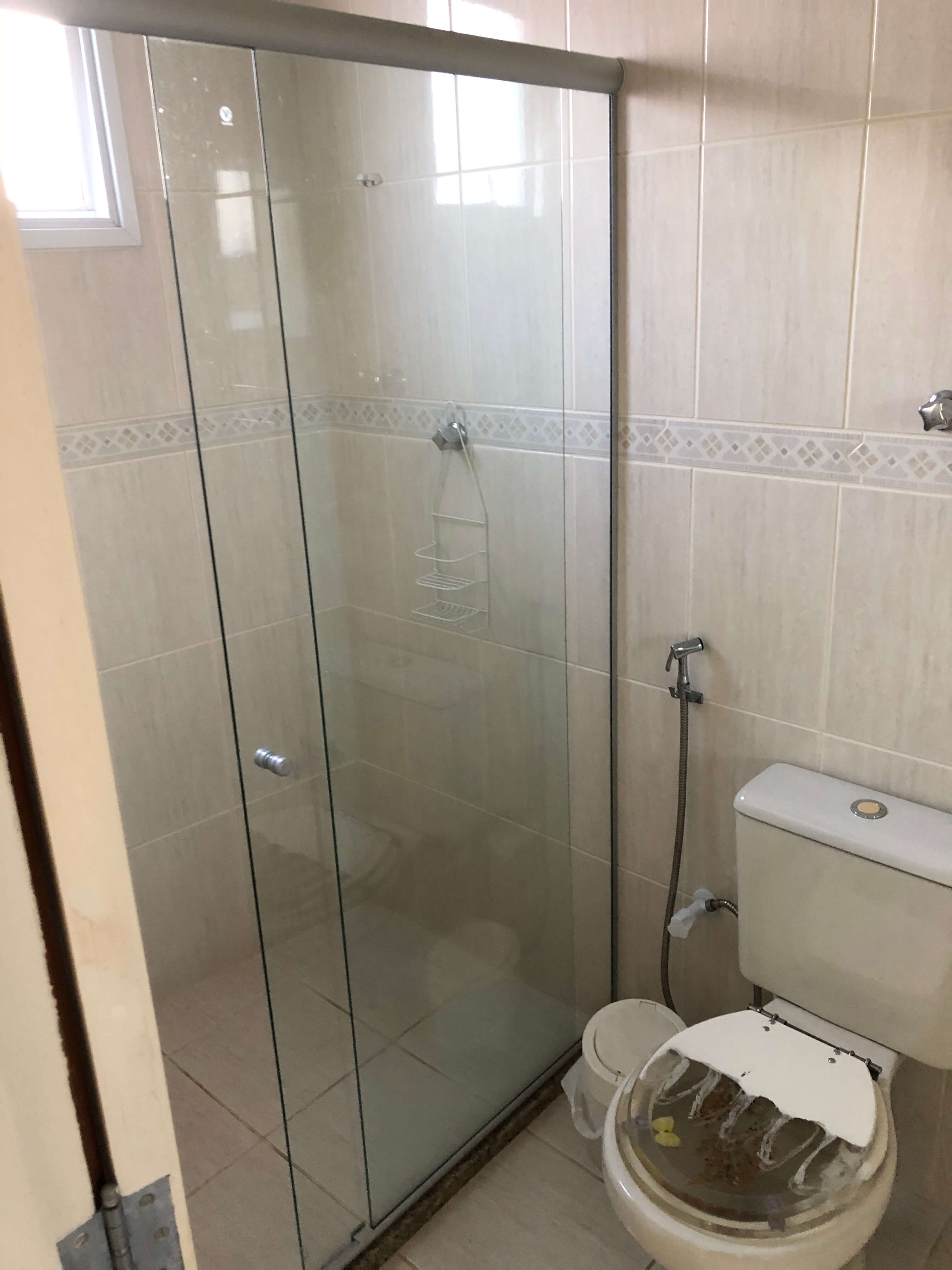 banheiro suite 2 (2)