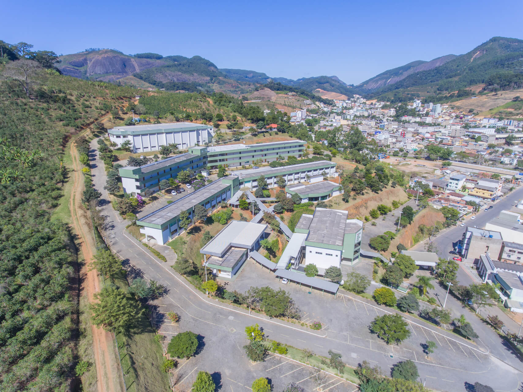 IFES Campus Venda Nova do Imigante. img/obras/1/3.jpg